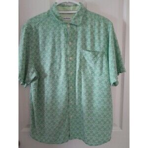 Tommy Bahama Women’s Green button-down Blouse / Palm Tree Design Size L/g. B32